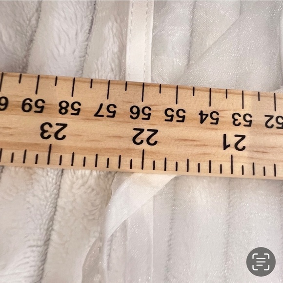 #A015  RomanticStyle EveningGlam  Nancy  White  Organza  Pearl  Ruffle Top NWT M - Picture 5 of 9